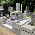 東京・狛江市で完成墓所の引渡しとご納骨に。