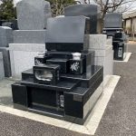 川崎市営緑ヶ丘霊園 一般墓所 1㎡の洋型石塔・外柵工事を行いました